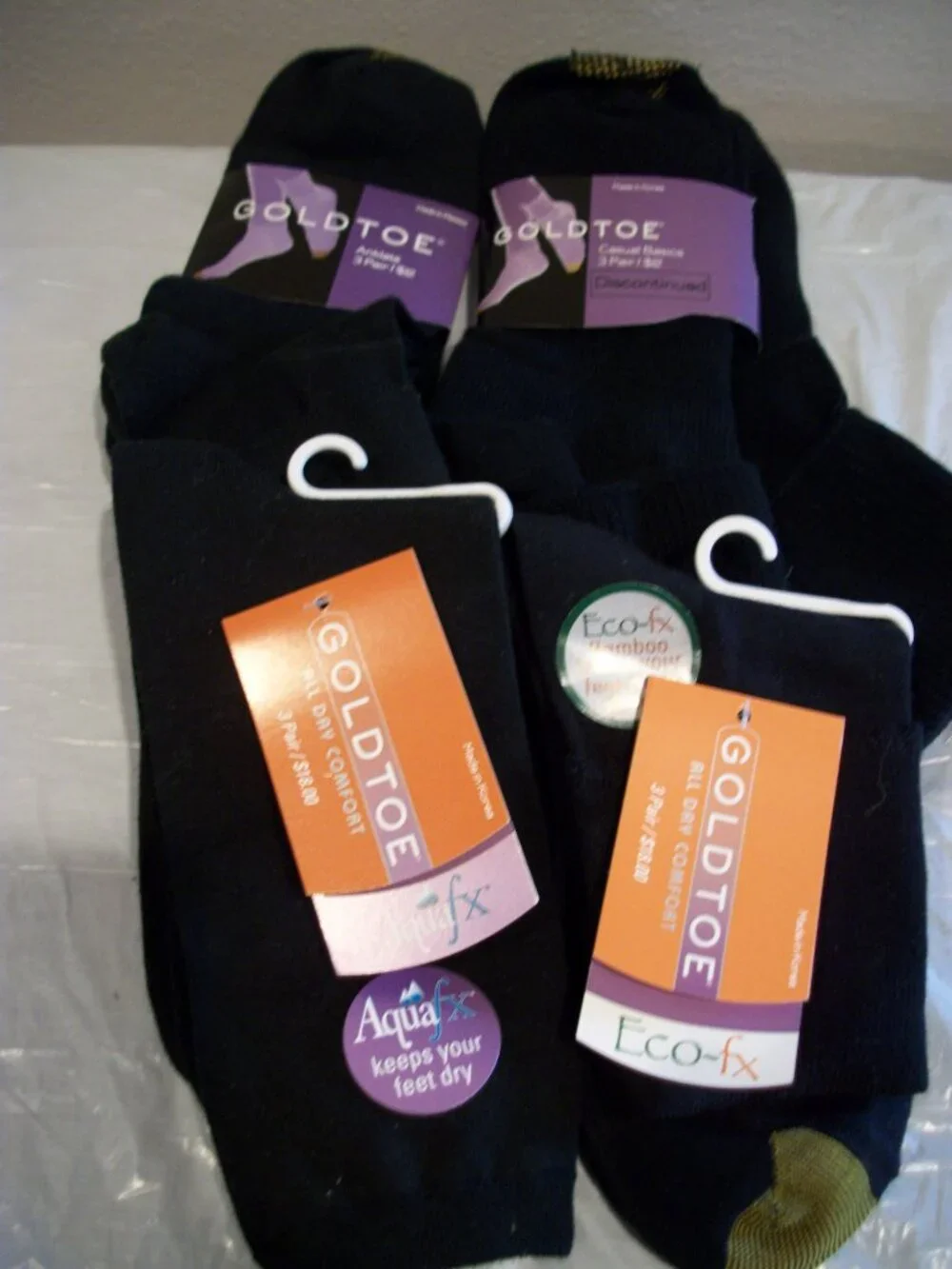 Gold Toe Ladies Ankle Sz  6-9 (Shoe Sz) BLACK Bundle of Socks